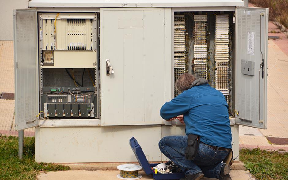  électricien dépannage Le Mesnil-Saint-Denis